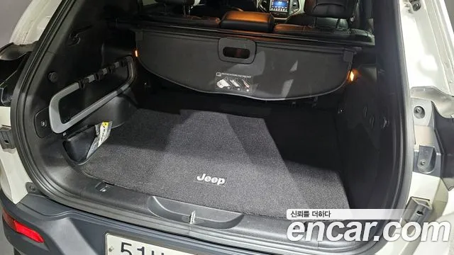Jeep Cherokee 2016 thumb 10