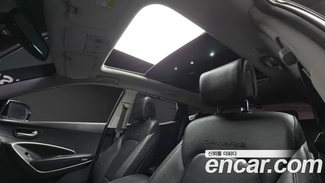 Hyundai Santafe 2016 thumb 8