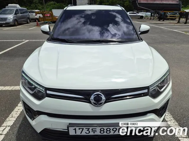 KGM Tivoli 2020 thumb 6