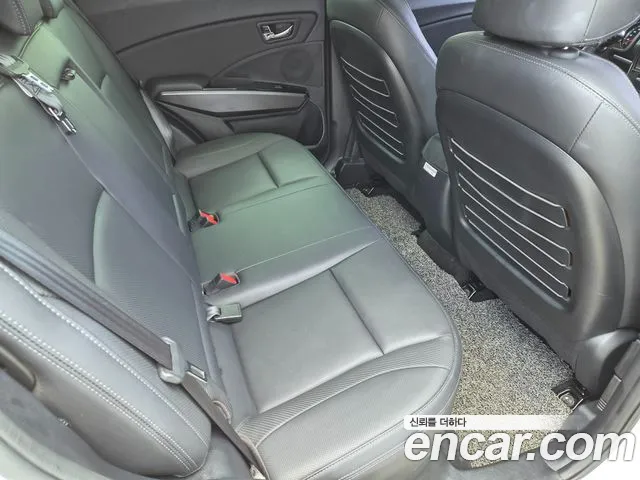 KGM Tivoli 2020 thumb 12