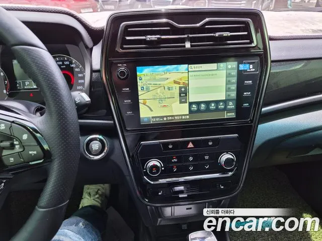 KGM Tivoli 2020 thumb 2