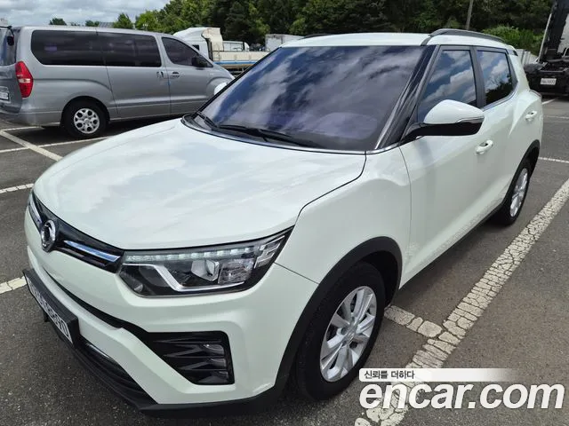 KGM Tivoli 2020 thumb 11