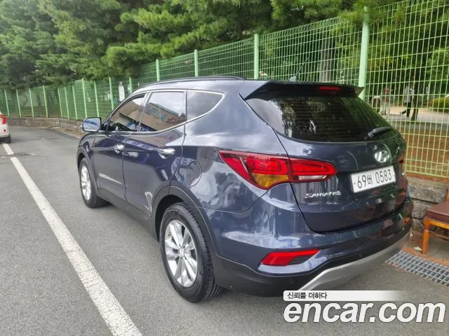 Hyundai Santafe 2016 thumb 11