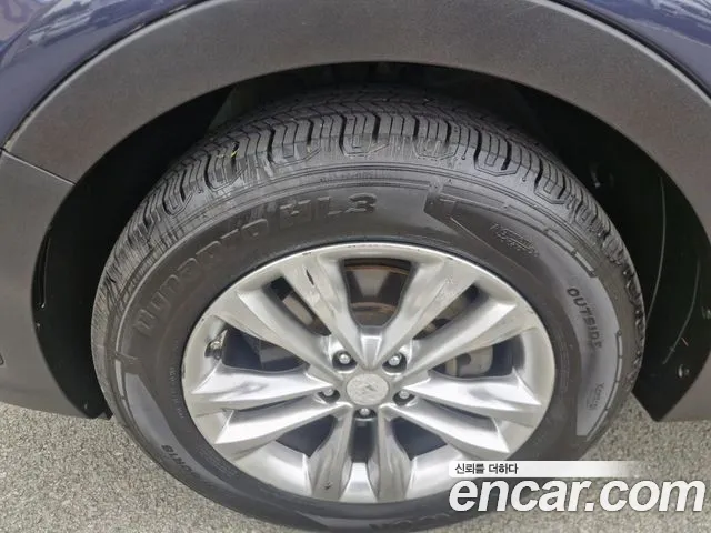 Hyundai Santafe 2016 thumb 10