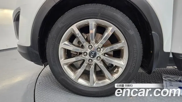 Kia Sorento 2014 thumb 3