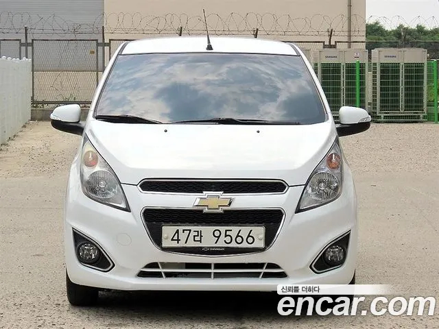 Chevrolet Spark 2015 thumb 2