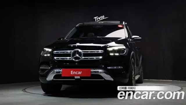 Mercedes-Benz E-Класс 2025 thumb 5