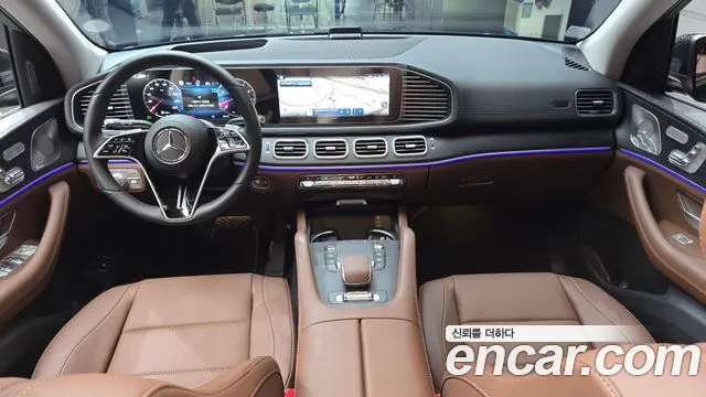 Mercedes-Benz E-Класс 2025 thumb 2