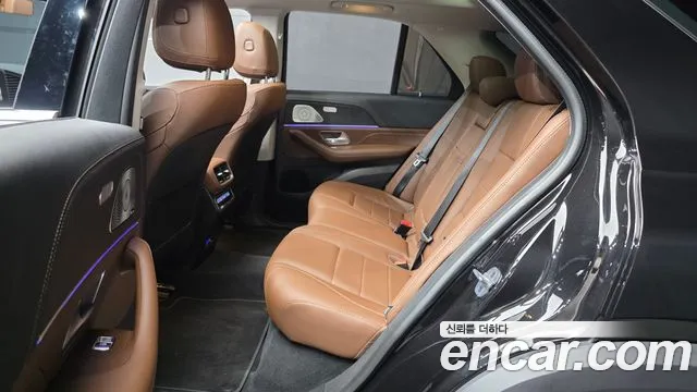 Mercedes-Benz E-Класс 2025 thumb 4
