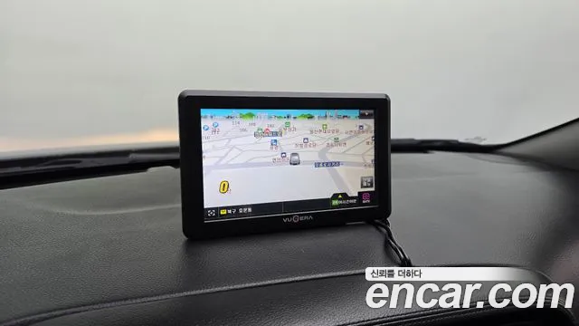 Kia K5 2010 thumb 4