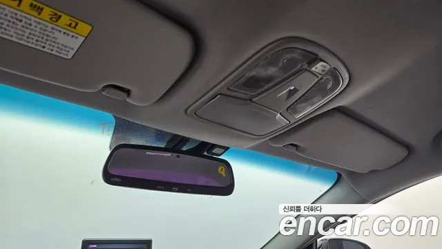 Kia K5 2010 thumb 7