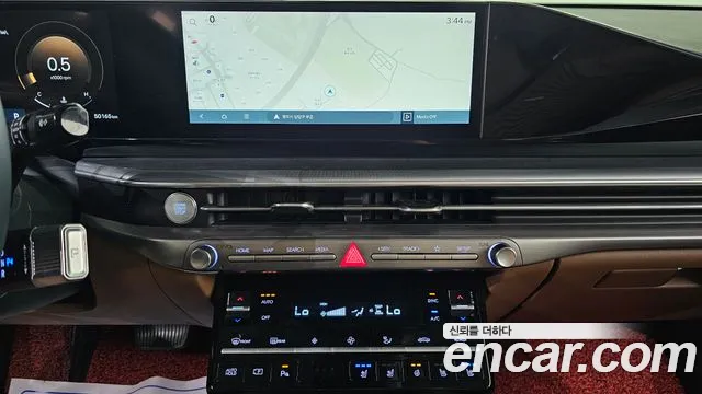 Hyundai Grandeur 2023 thumb 2
