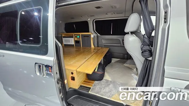 Hyundai Staria 2015 thumb 12