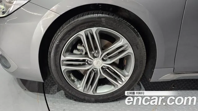 Hyundai Grandeur 2018 thumb 2