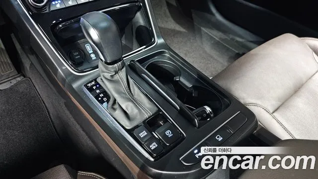Hyundai Grandeur 2018 thumb 4