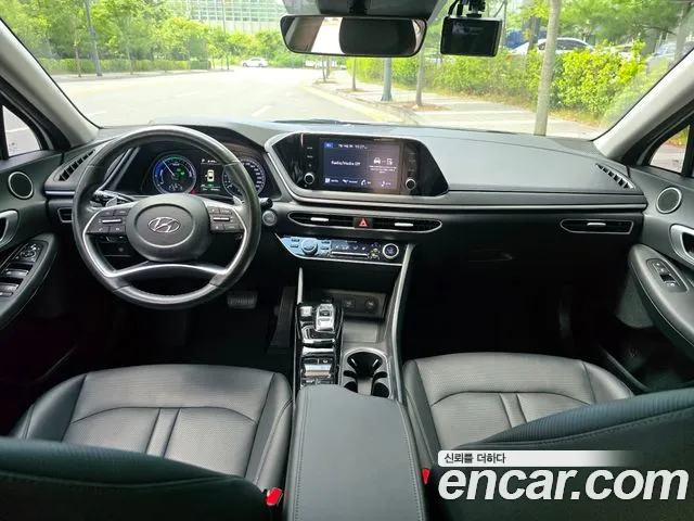 Hyundai Sonata 2021 thumb 11