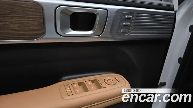 Hyundai Santa Fe 2024 thumb 6