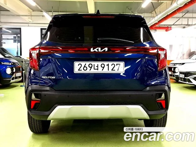 Kia Seltos 2023 thumb 4