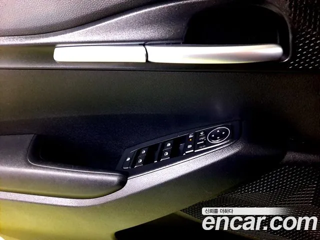 Kia Seltos 2023 thumb 9