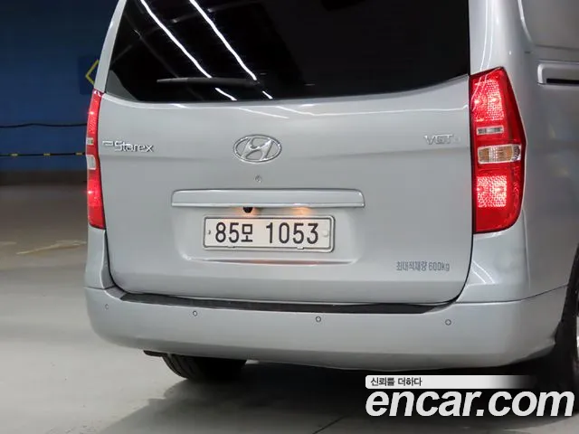 Hyundai Staria 2015 thumb 8