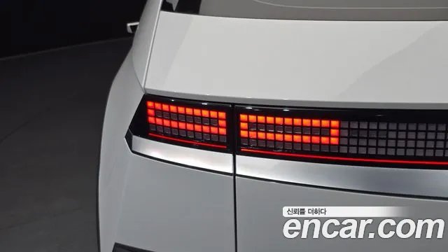 Hyundai Ioniq5 2022 thumb 12