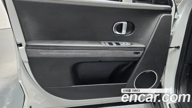 Hyundai Ioniq5 2022 thumb 6