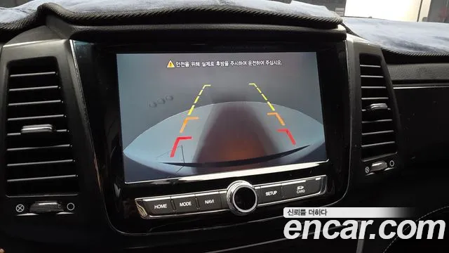 KGM Rexton 2019 thumb 3