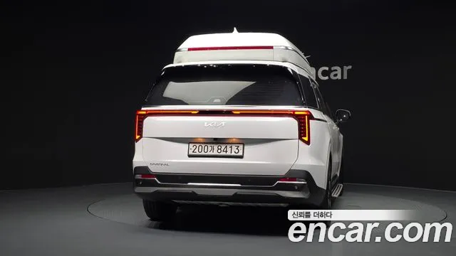 Kia Carnival 2024 thumb 7