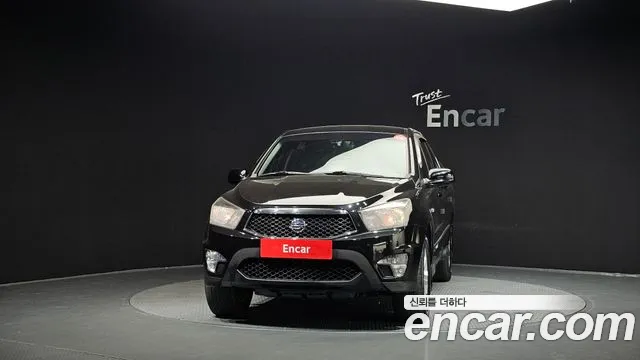 KGM Korando 2014 thumb 5
