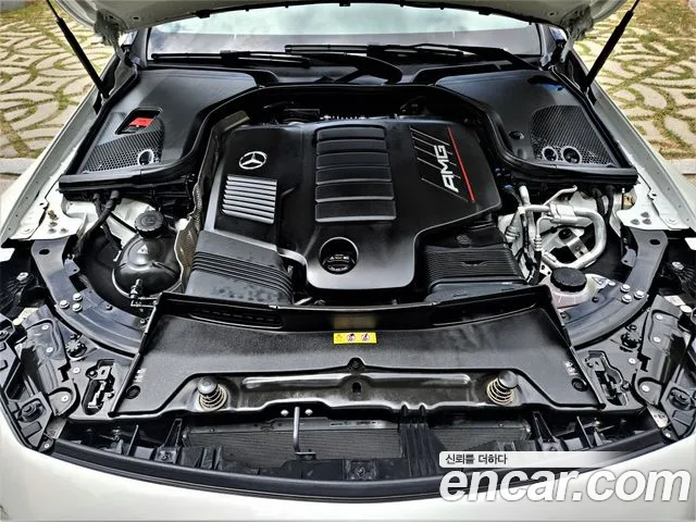 Mercedes-Benz AMG GT 2023 thumb 6