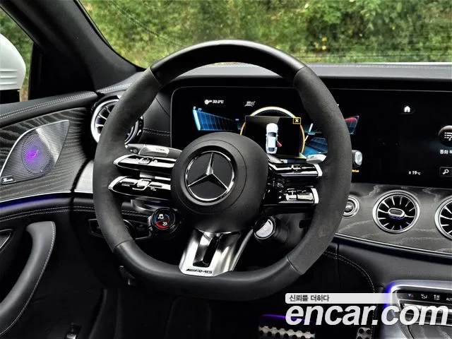 Mercedes-Benz AMG GT 2023 thumb 9