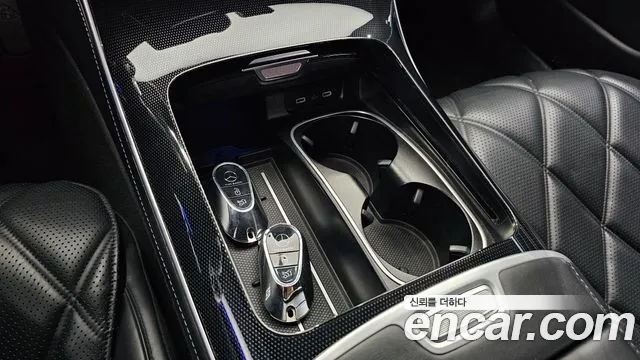 Mercedes-Benz S-Class 2022 thumb 3