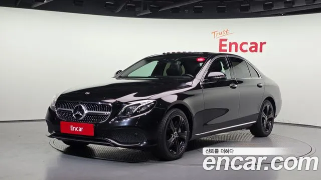 Mercedes-Benz E-Class 2019 thumb 7