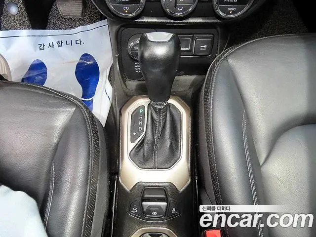 Jeep Renegade 2017 thumb 9
