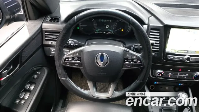 KGM Rexton 2020 thumb 11