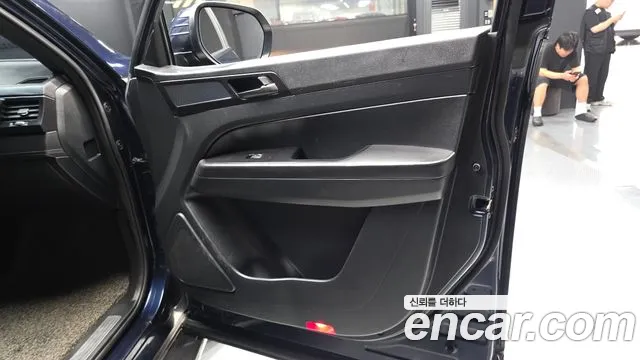 KGM Rexton 2020 thumb 6