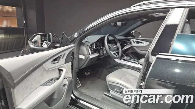 Audi Q8 2022 thumb 5