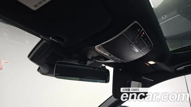 Mercedes-Benz S-Class 2017 thumb 2