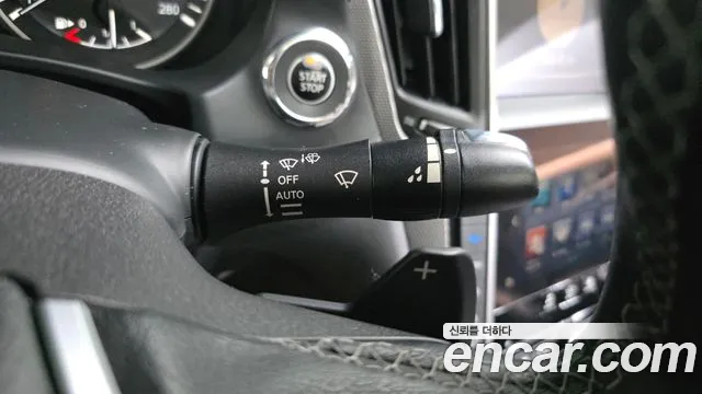 Infiniti Q50 2017 thumb 7