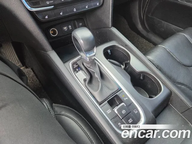Hyundai Santa Fe 2020 thumb 7