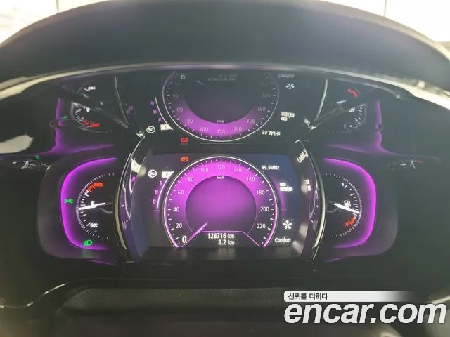 Renault SM6 2016 thumb 2