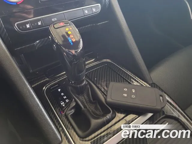 Renault SM6 2016 thumb 11