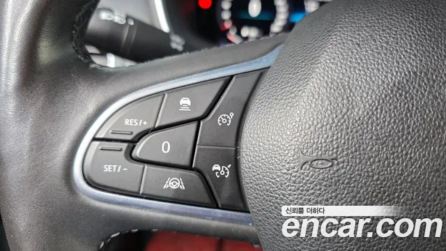 Renault SM6 2021 thumb 6