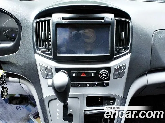 Hyundai Staria 2016 thumb 11