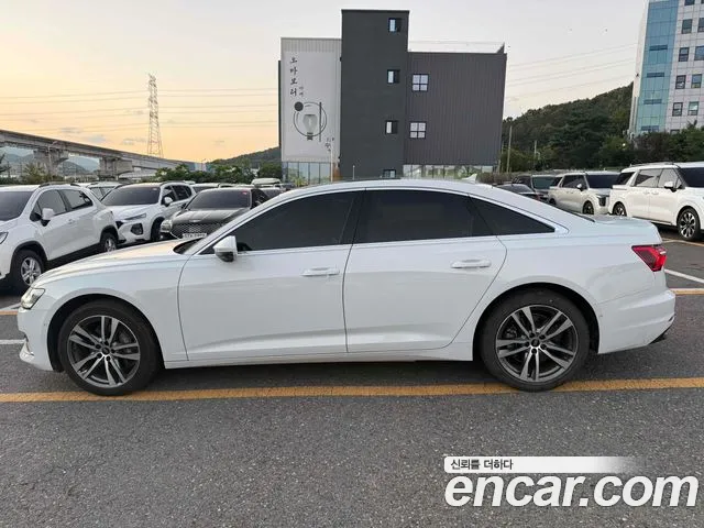 Audi A6 2022 thumb 7