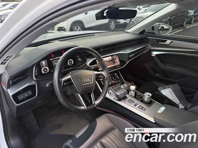 Audi A6 2022 thumb 4