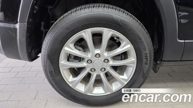 Jeep Cherokee 2019 thumb 10