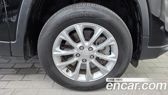 Jeep Cherokee 2019 thumb 9