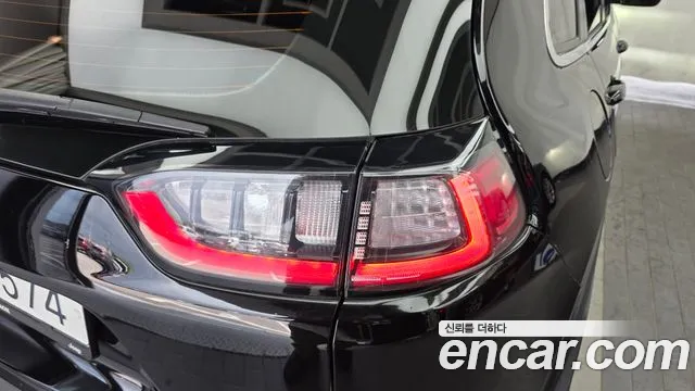 Jeep Cherokee 2019 thumb 5