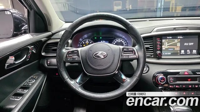 Kia Sorento 2017 thumb 8